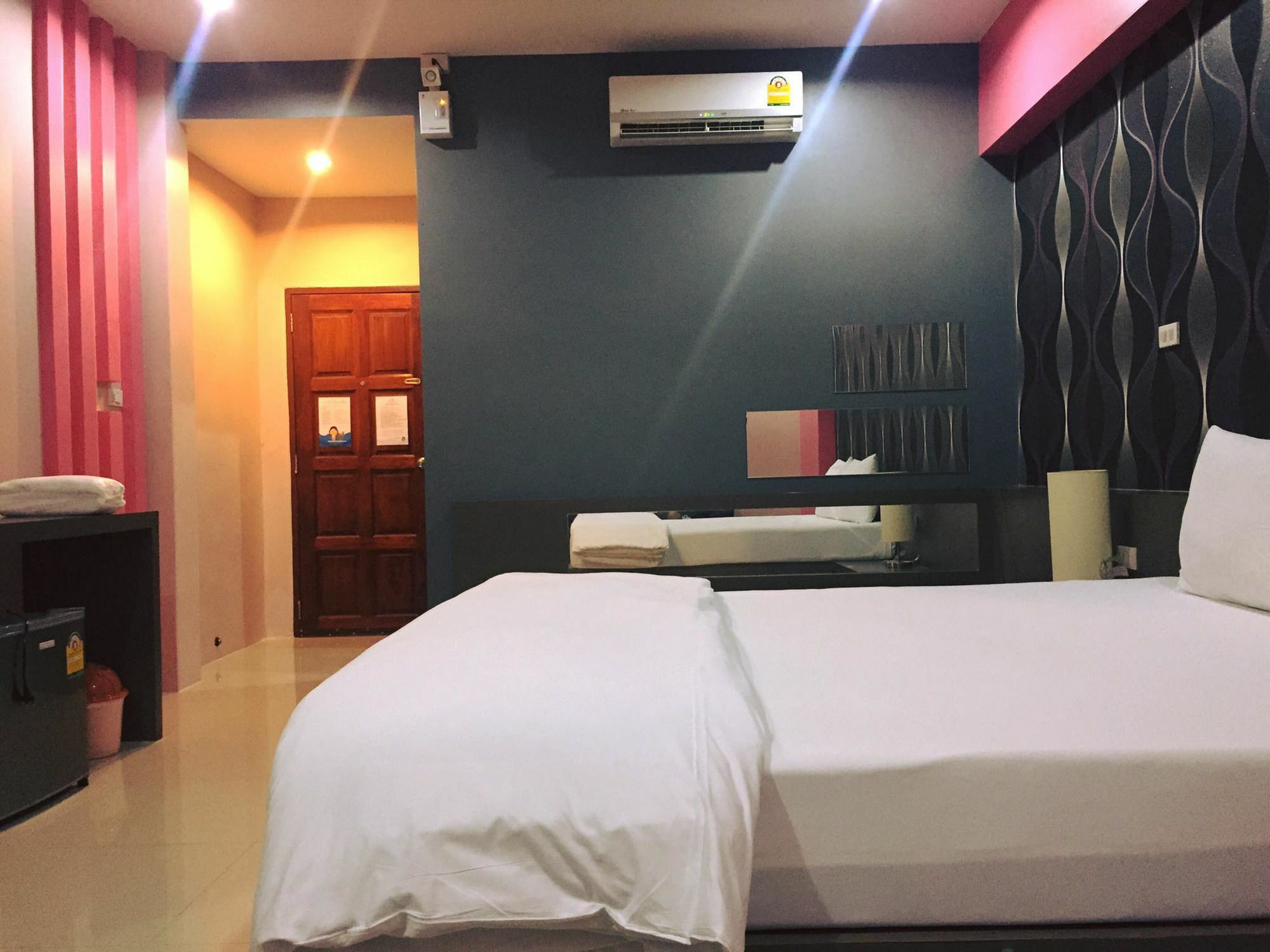 N2 Pattaya Resort Nong Prue Экстерьер фото